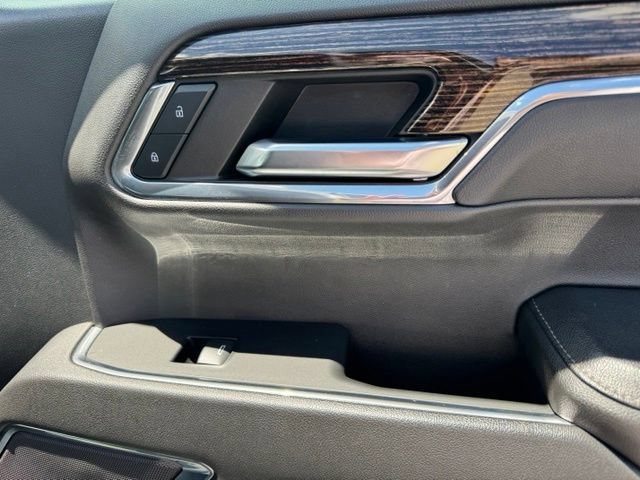 Used 2023 Summit White GMC SLE image 24