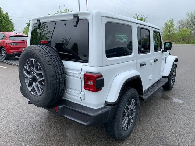 New 2026 Bright White Clearcoat Jeep Sahara image 8