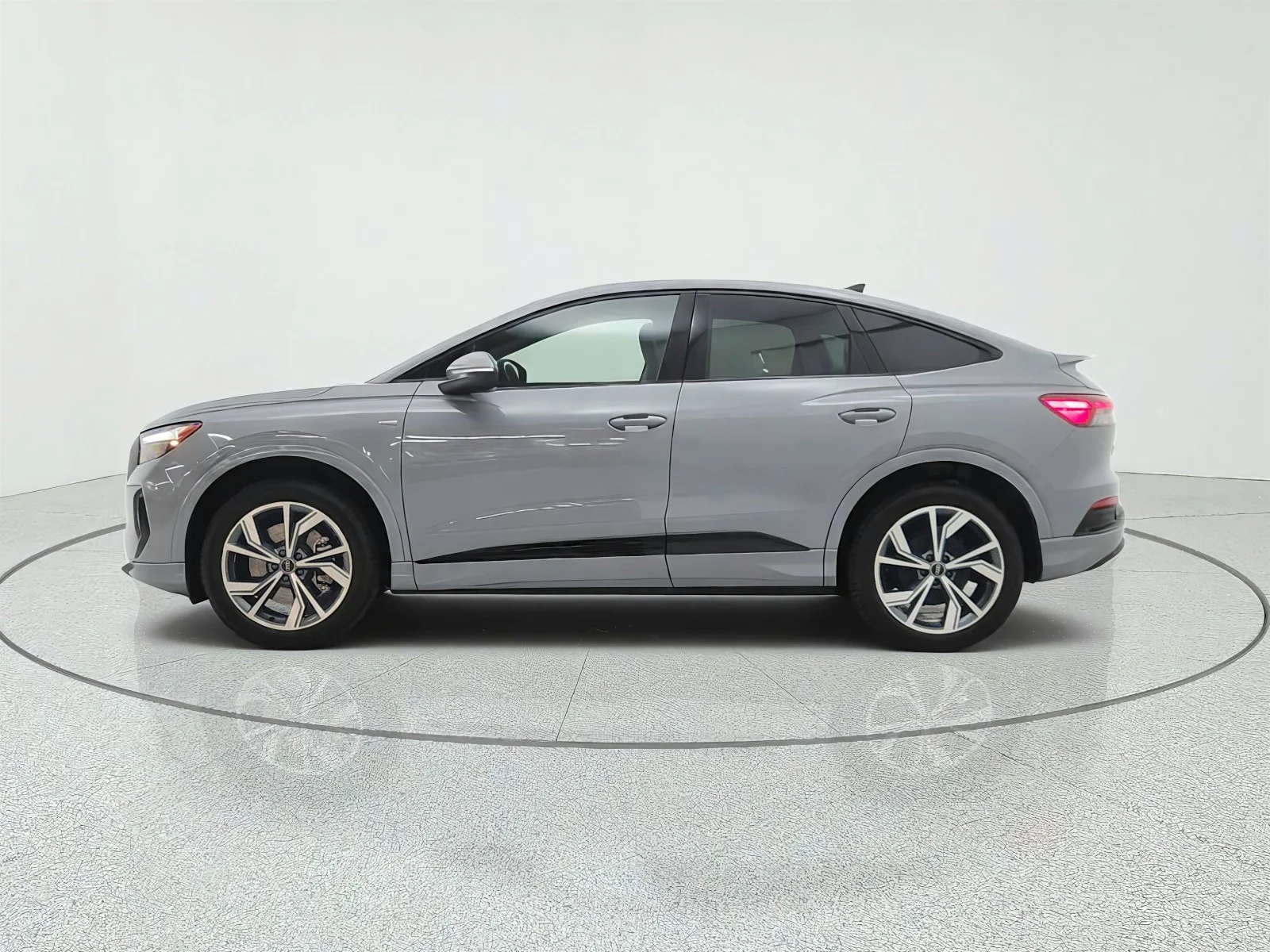 Used 2024 Pebble Gray Audi Premium Plus image 8