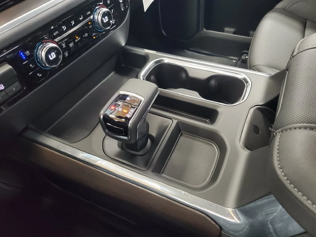 2026 GMC Sierra 1500 SLT - Photo 20