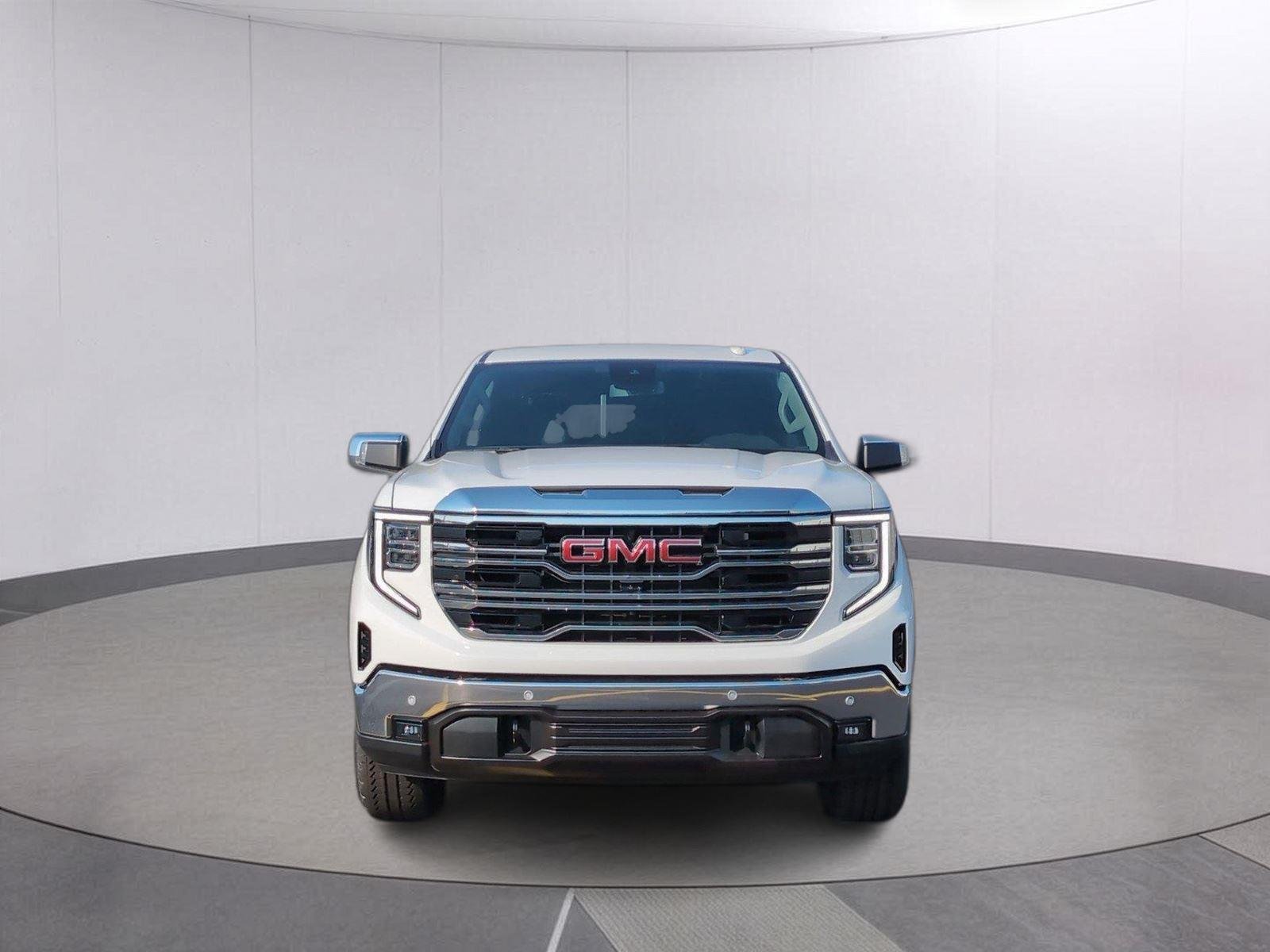 New 2026 Summit White GMC SLT image 9