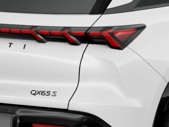 New 2027 RADIANT WHITE INFINITI Sport AWD image 11