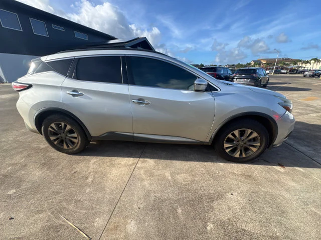 Used 2018 Silver Nissan SV image 8