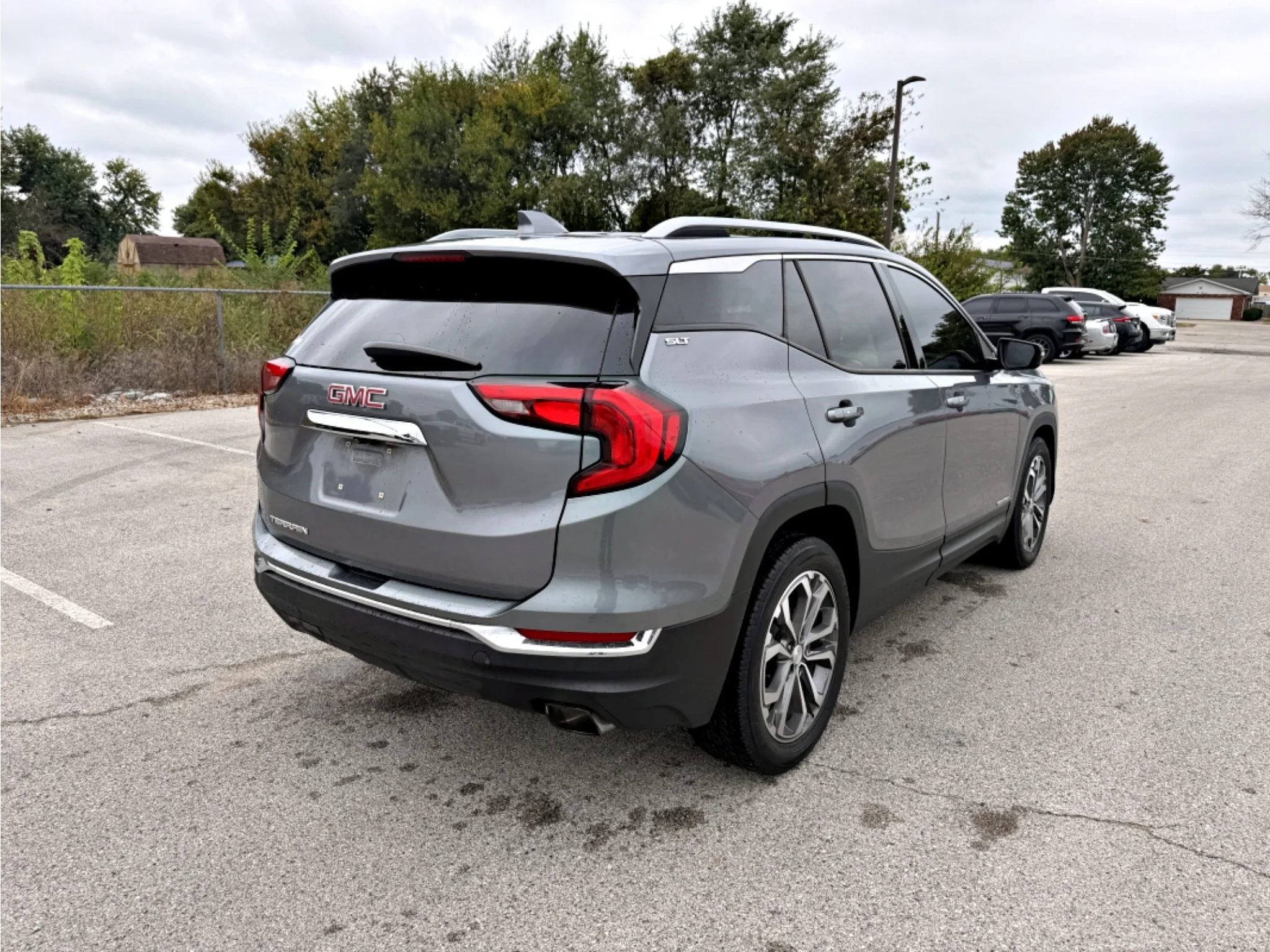 Used 2020 Satin Steel Metallic GMC SLT image 6
