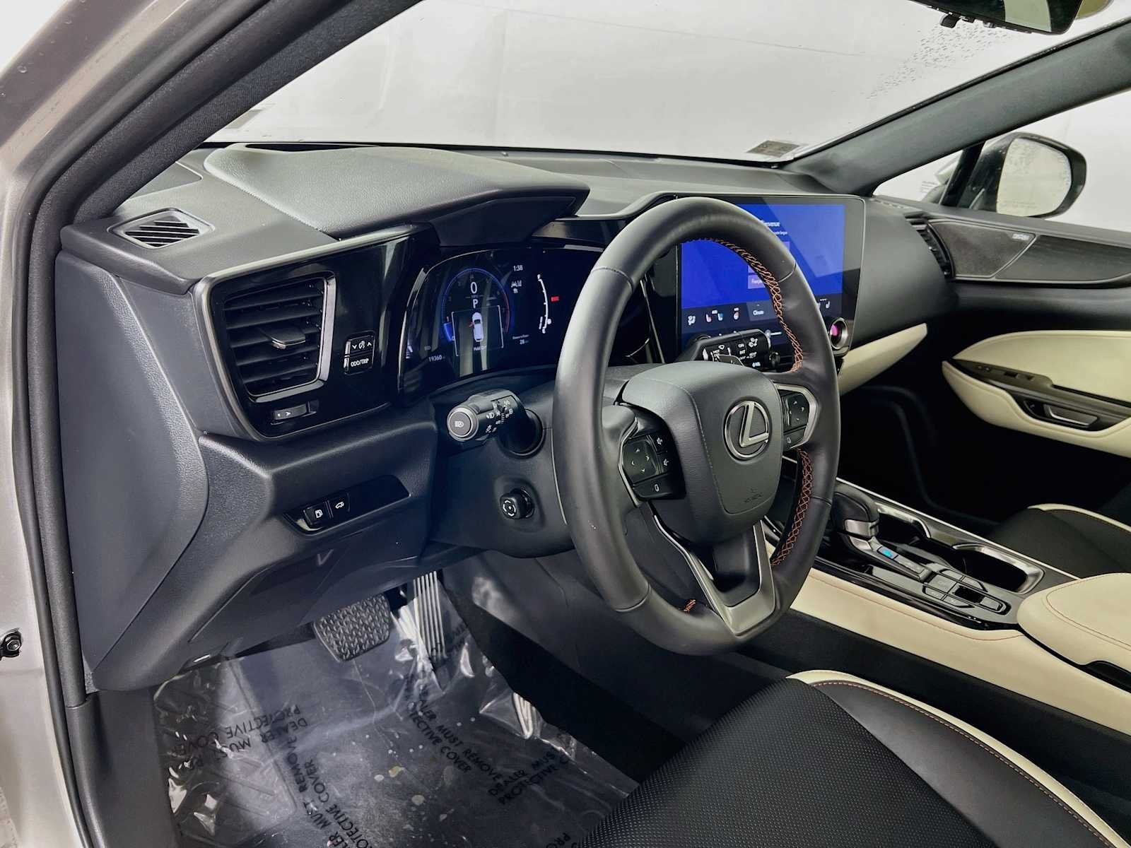 Used 2024 Atomic Silver Lexus Luxury image 9