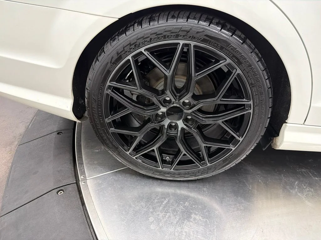 Used 2012 White Mercedes-Benz C 300 image 9