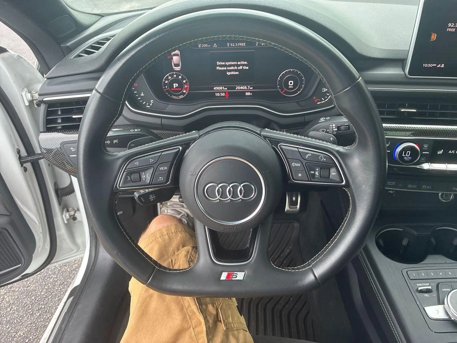 Used 2019 Glacier White Metallic Audi Premium Plus image 5