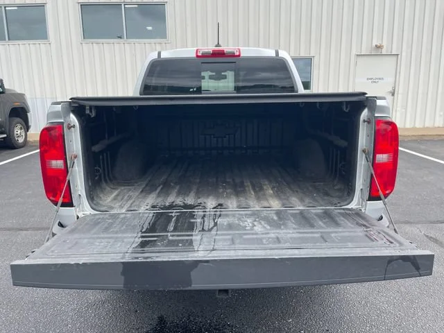 Used 2020 SILVER ICE METALLIC Chevrolet 4WD Z71 image 26