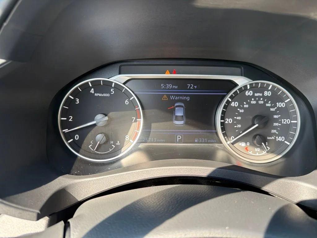 Used 2023 Black Nissan 2.5 SR image 12