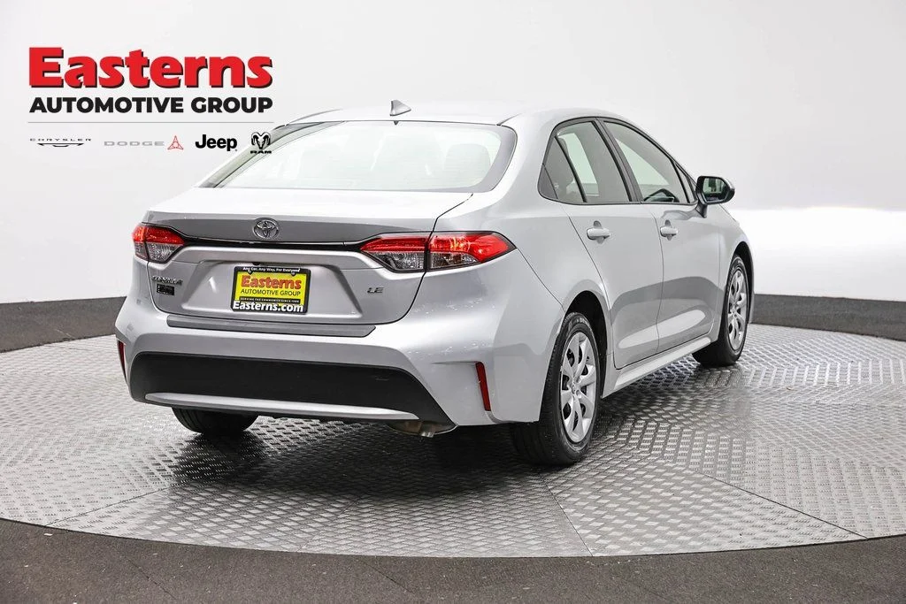 Used 2021 Silver Toyota LE image 6