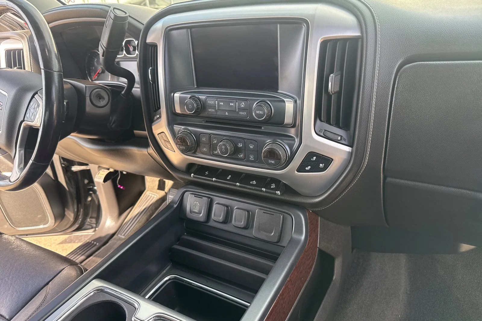 Used 2018 Gray GMC SLT image 15