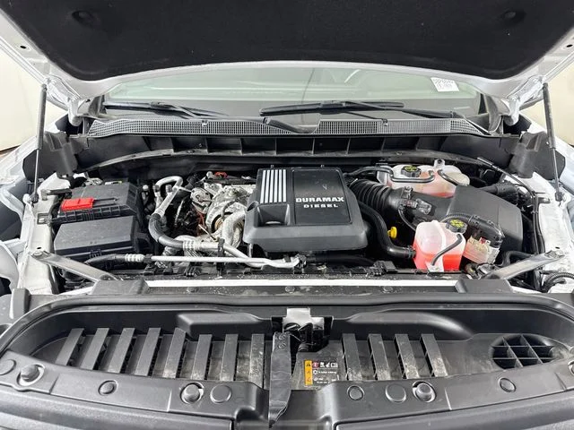 Used 2026 White Chevrolet RST image 30