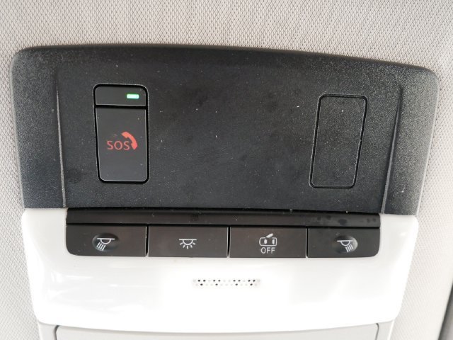 Used 2022 Black Nissan SV image 20