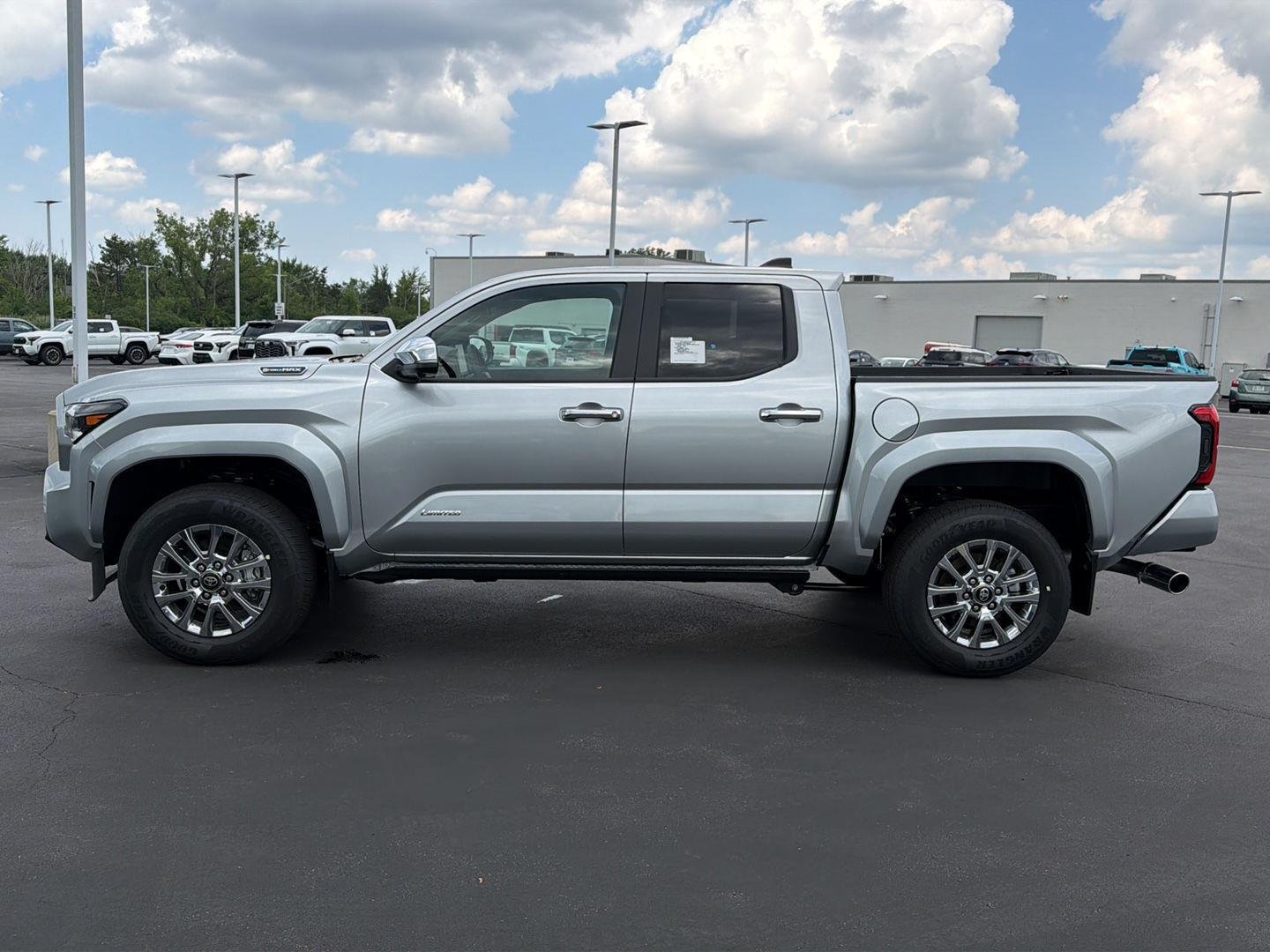 2026 Toyota Tacoma Limited - Photo 11