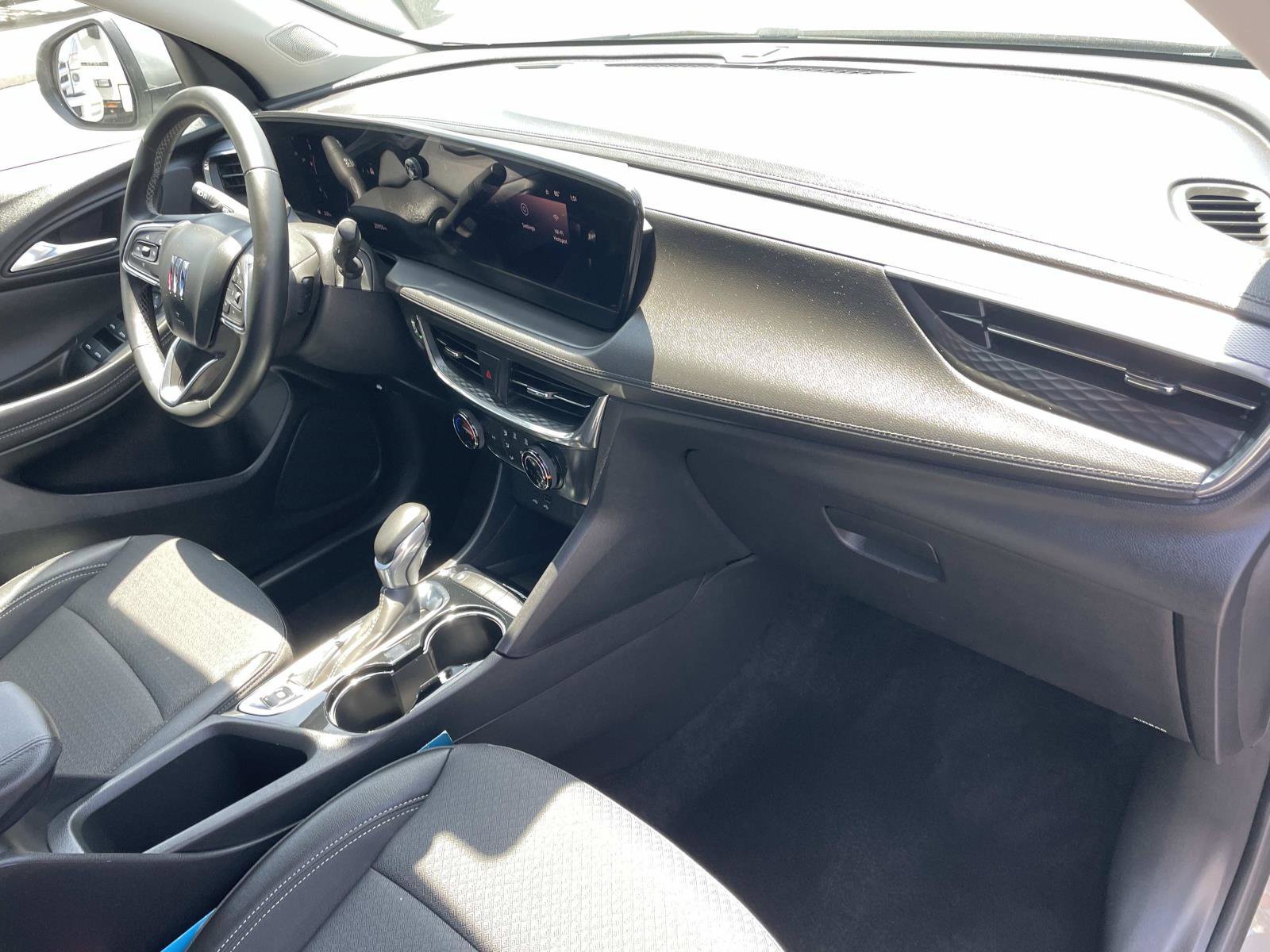 2025 Buick Encore GX Preferred - Photo 29
