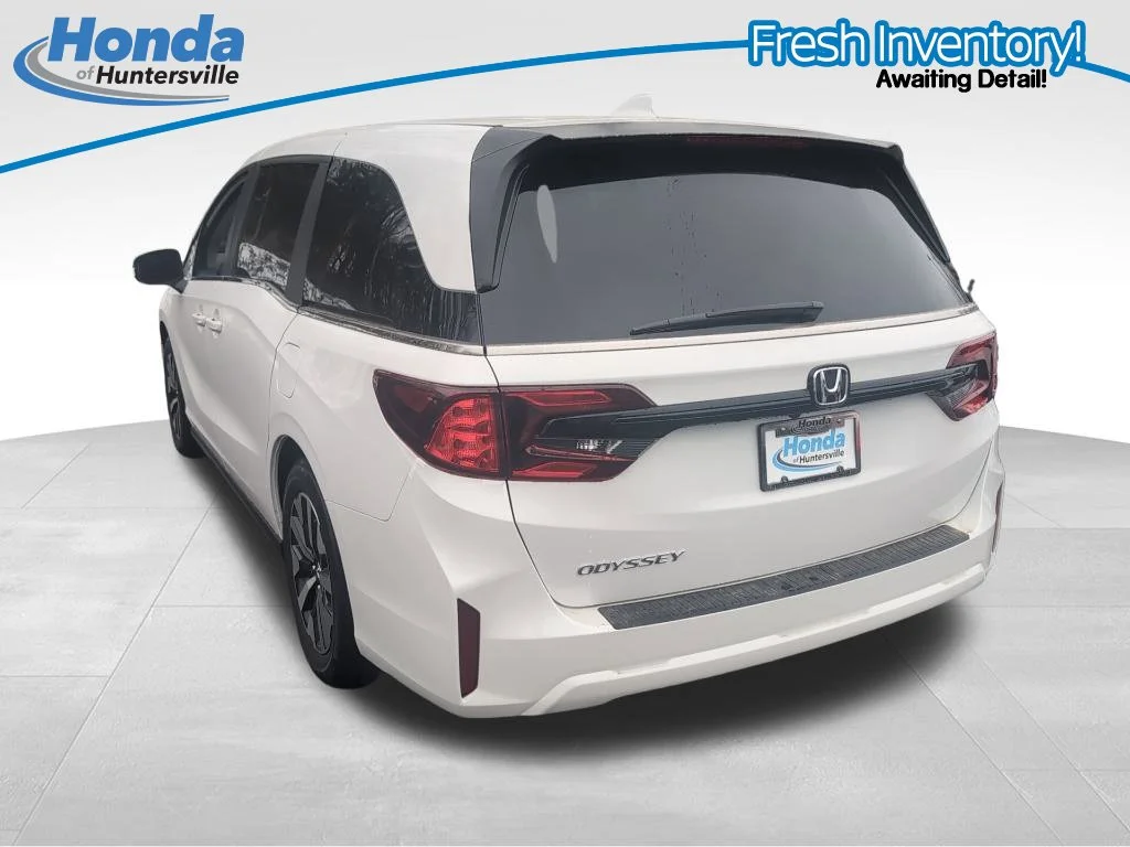 Certified Used 2026 Platinum White Pearl Honda EX-L image 7