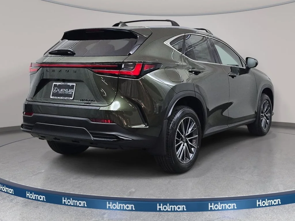 New 2026 Nori Green Pearl Lexus PREMIUM PLUS AWD image 5