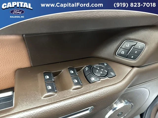 Used 2022 Black Ford King Ranch image 21