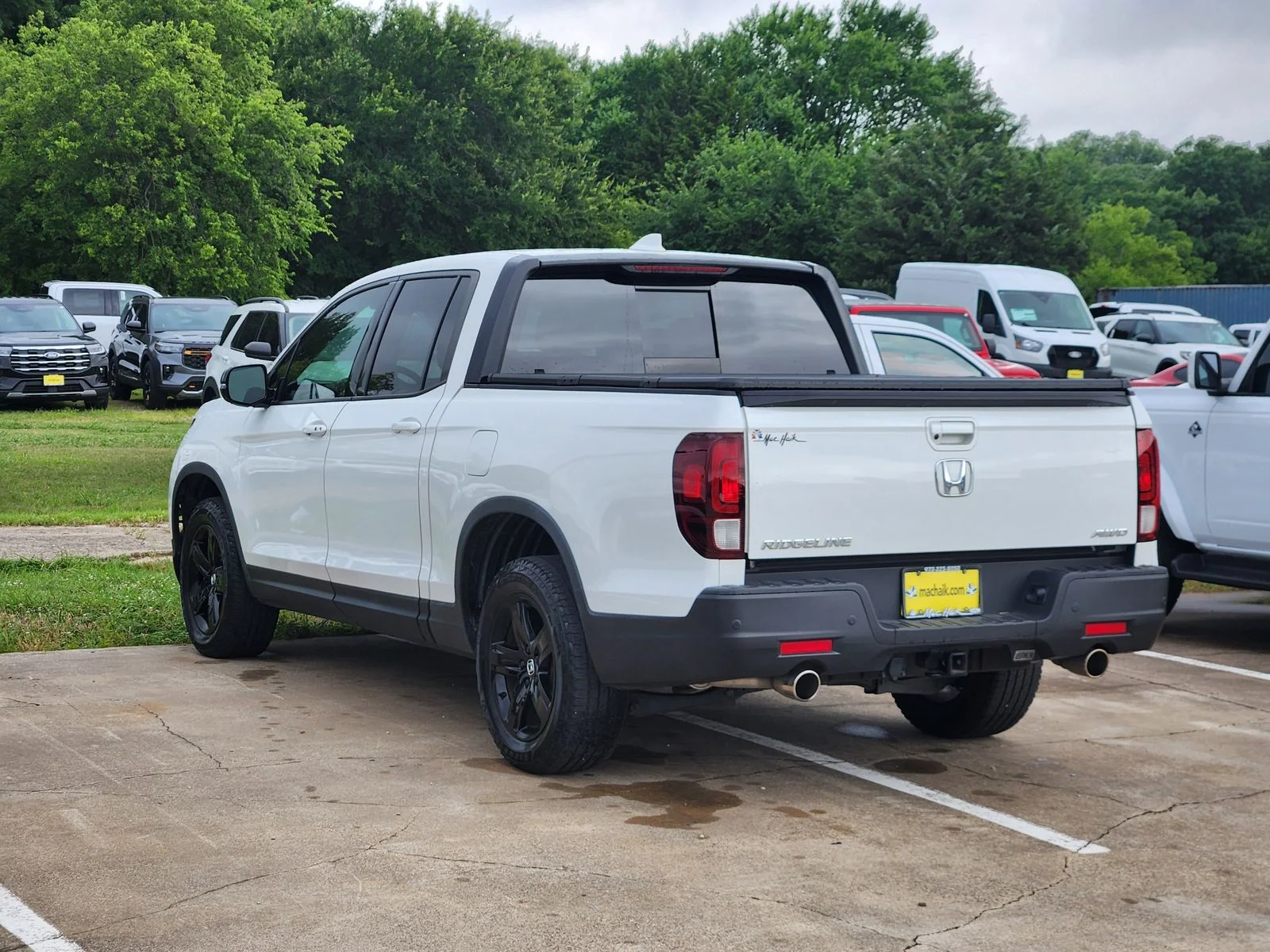 Used 2023 White Honda Black Edition image 4
