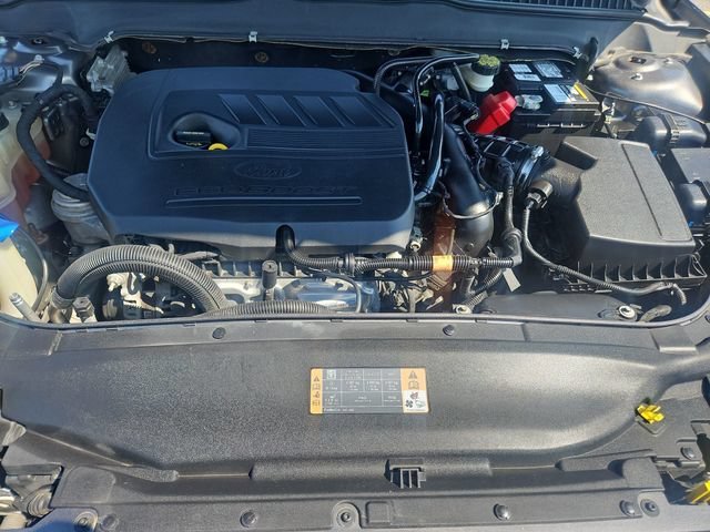 Used 2014 Gray Ford SE image 21