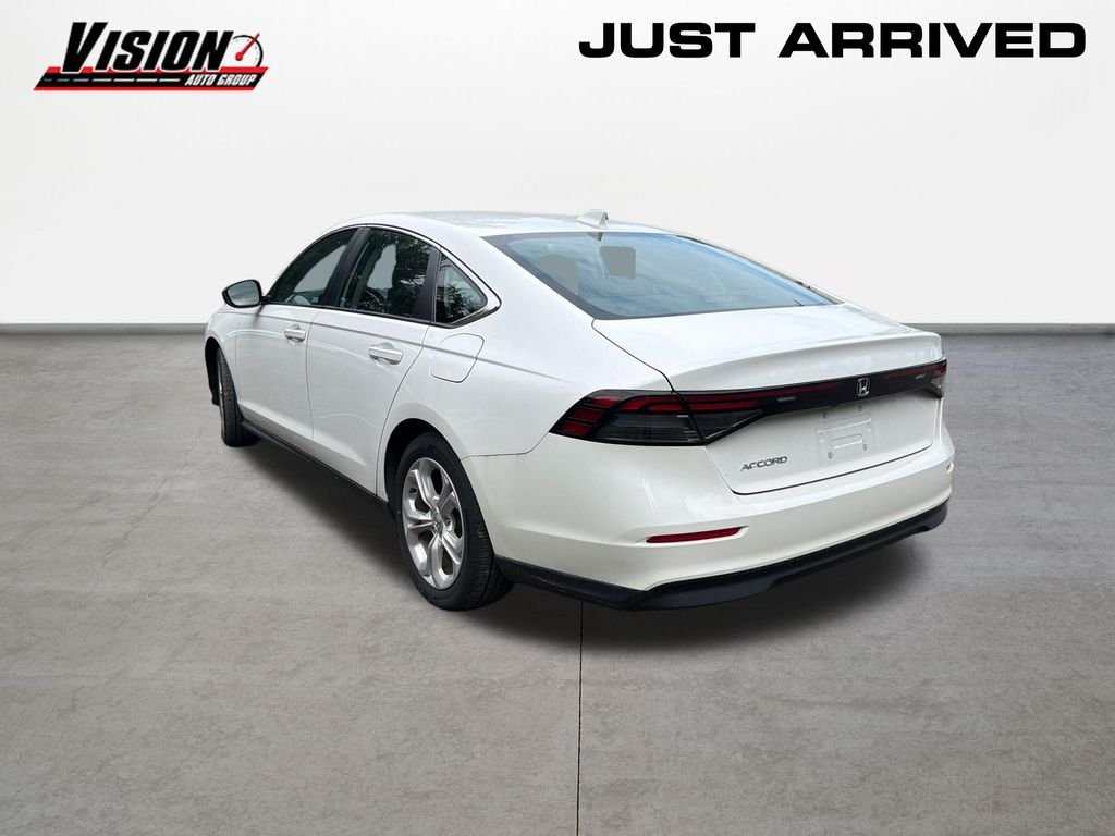 Used 2023 White Honda LX image 7