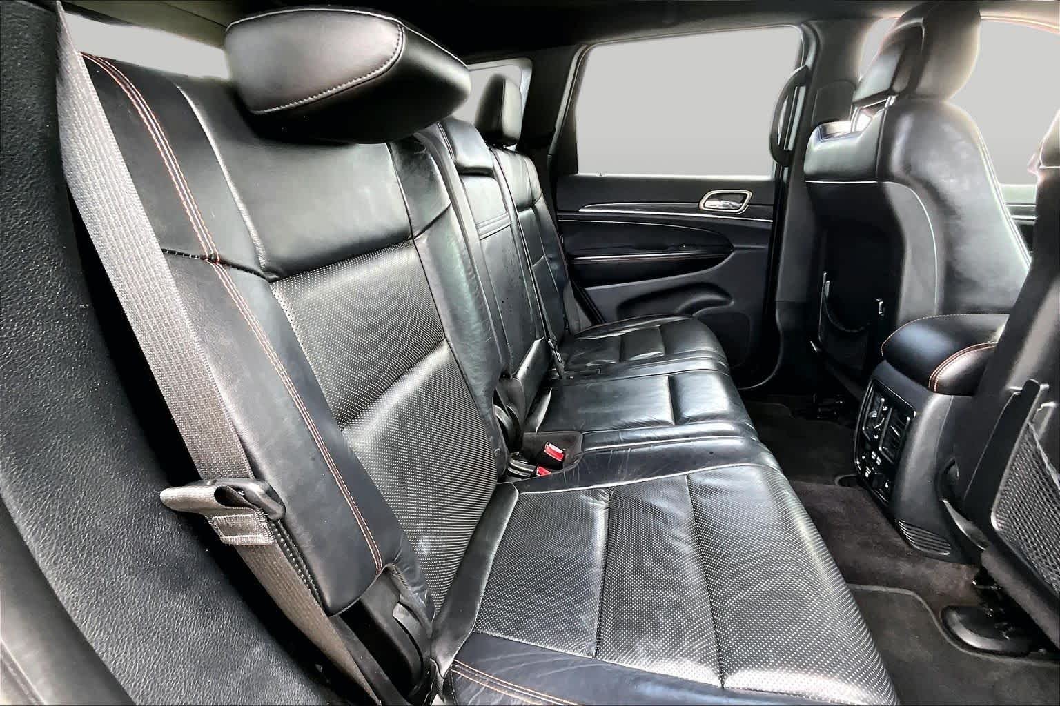Used 2017 Billet Silver Metallic Clearcoat Jeep Limited 75th Anniversary Edition image 20