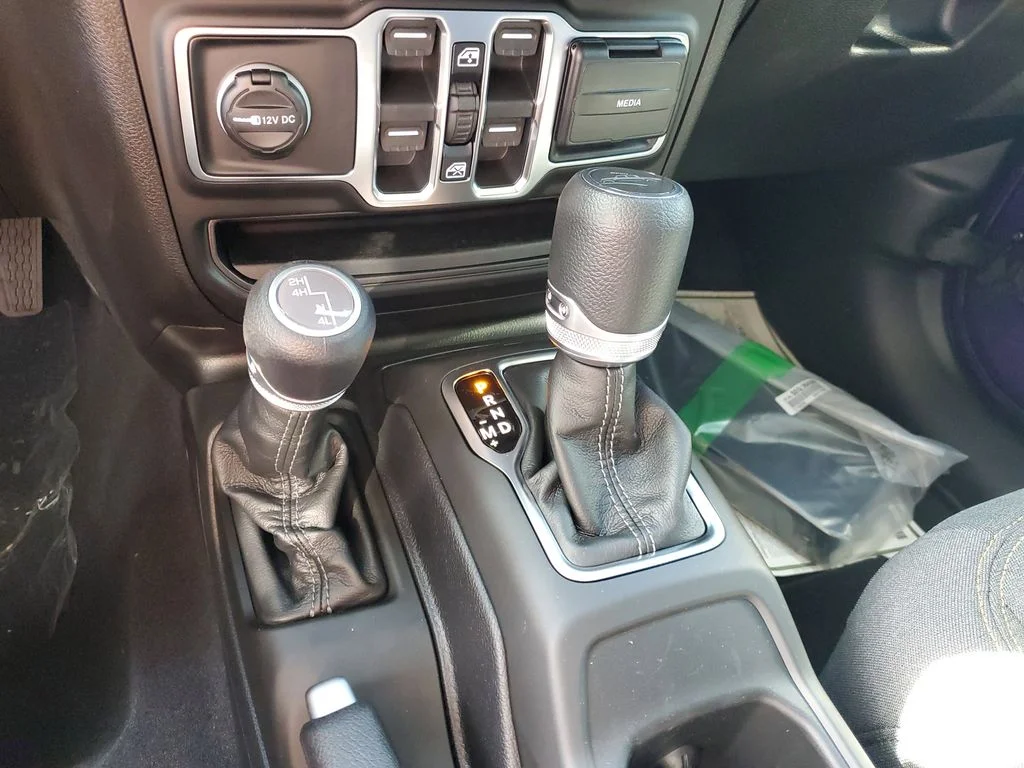 New 2026 Purple Jeep Sport S image 17