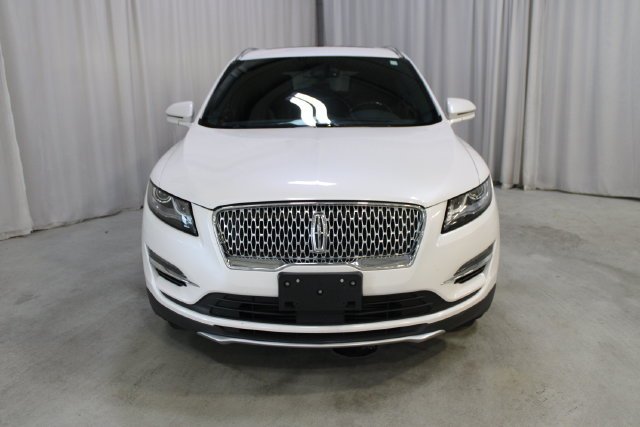 Used 2019 White Lincoln Reserve image 28