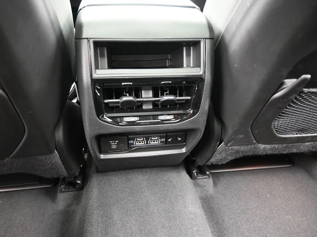 2024 Jeep Grand Cherokee Overland - Photo 42