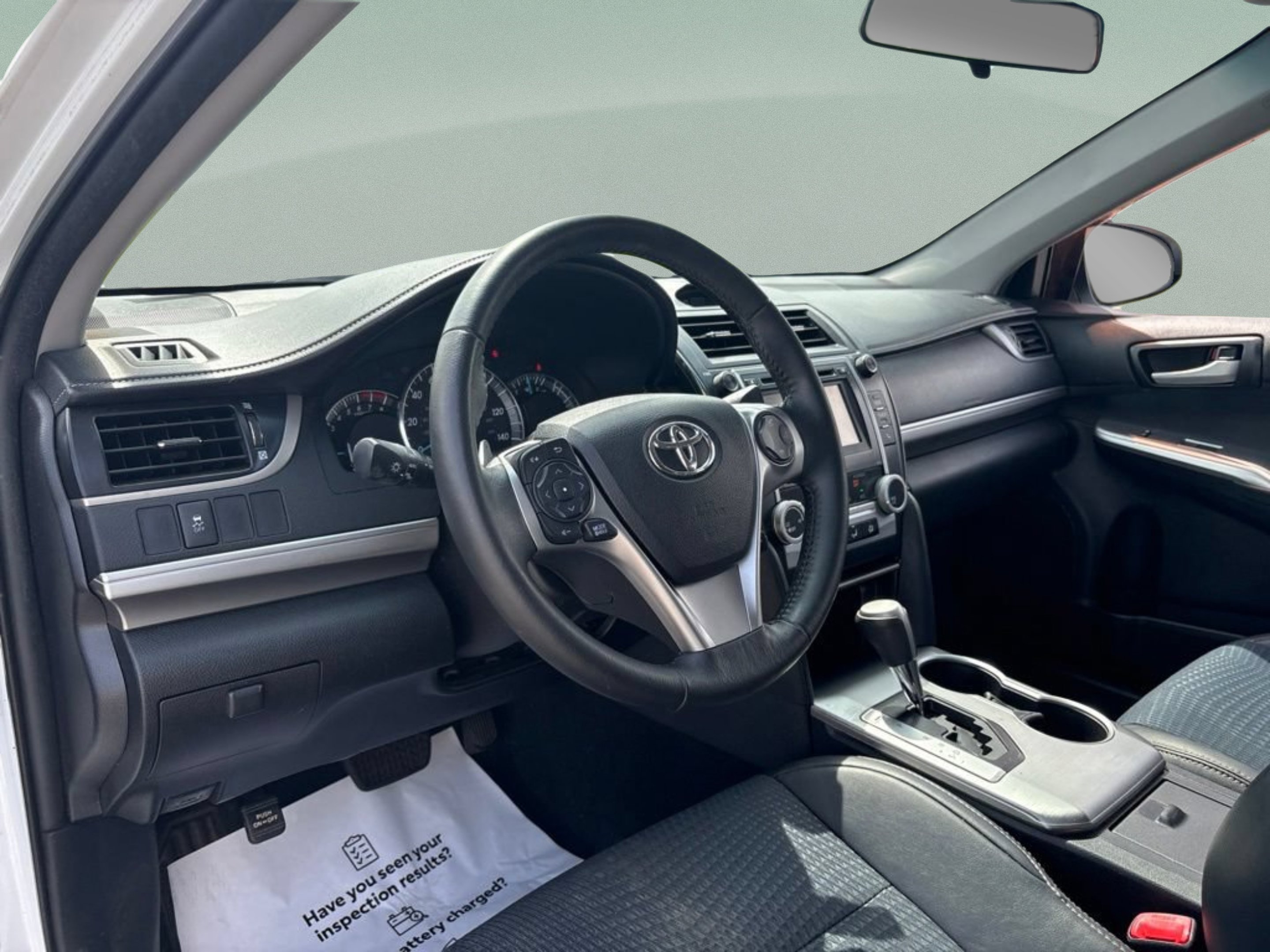 Used 2014 Super White Toyota SE image 17