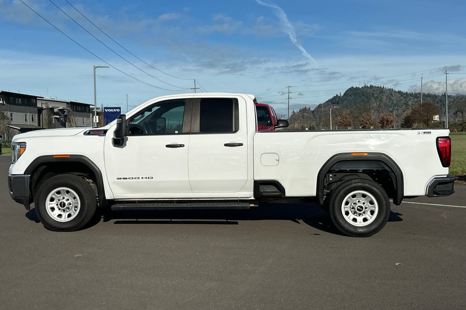 Used 2022 White GMC Pro image 6