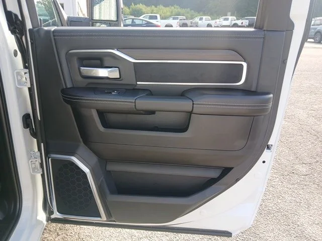 New 2026 Bright White Clear-Coat Exterior Paint RAM Laramie image 26