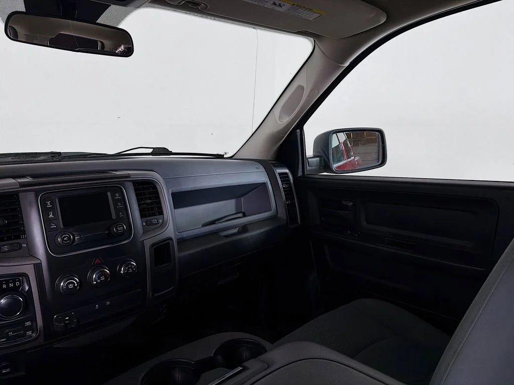 Used 2019 Maroon Ram Express image 20