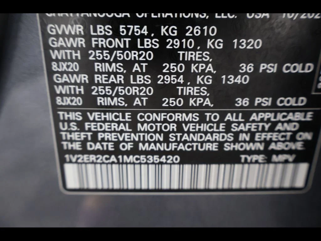 Used 2021 Gray Volkswagen SEL image 34