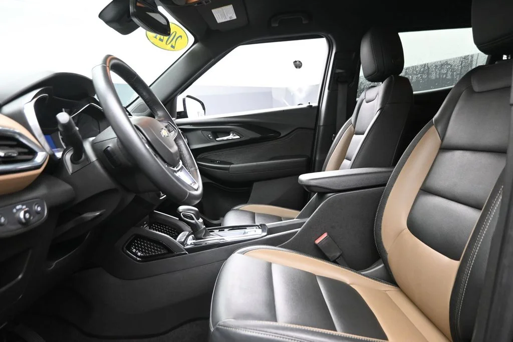 Certified Used 2021 Black Chevrolet ACTIV image 16