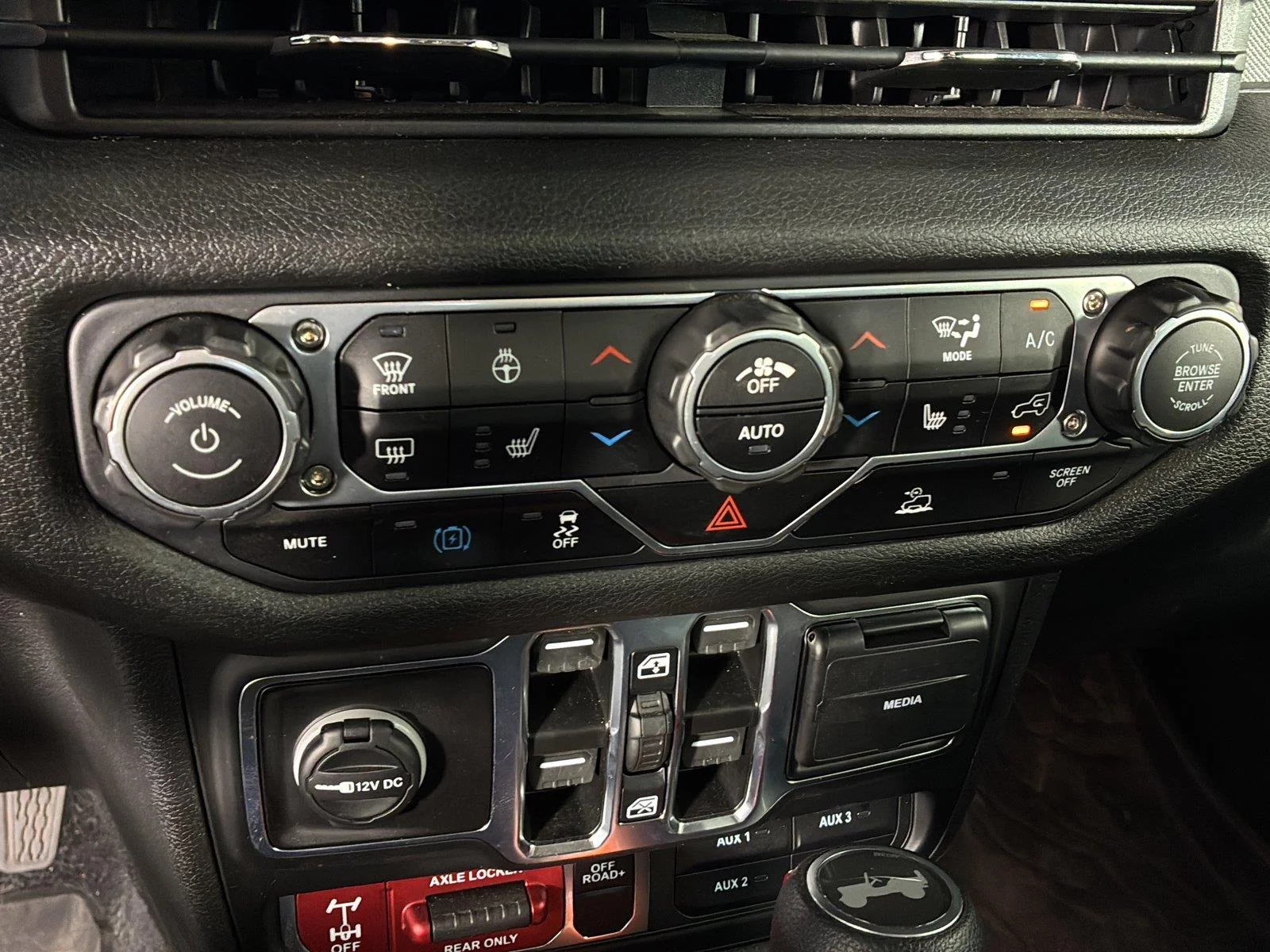 Used 2025 Black Clearcoat Jeep Willys image 37