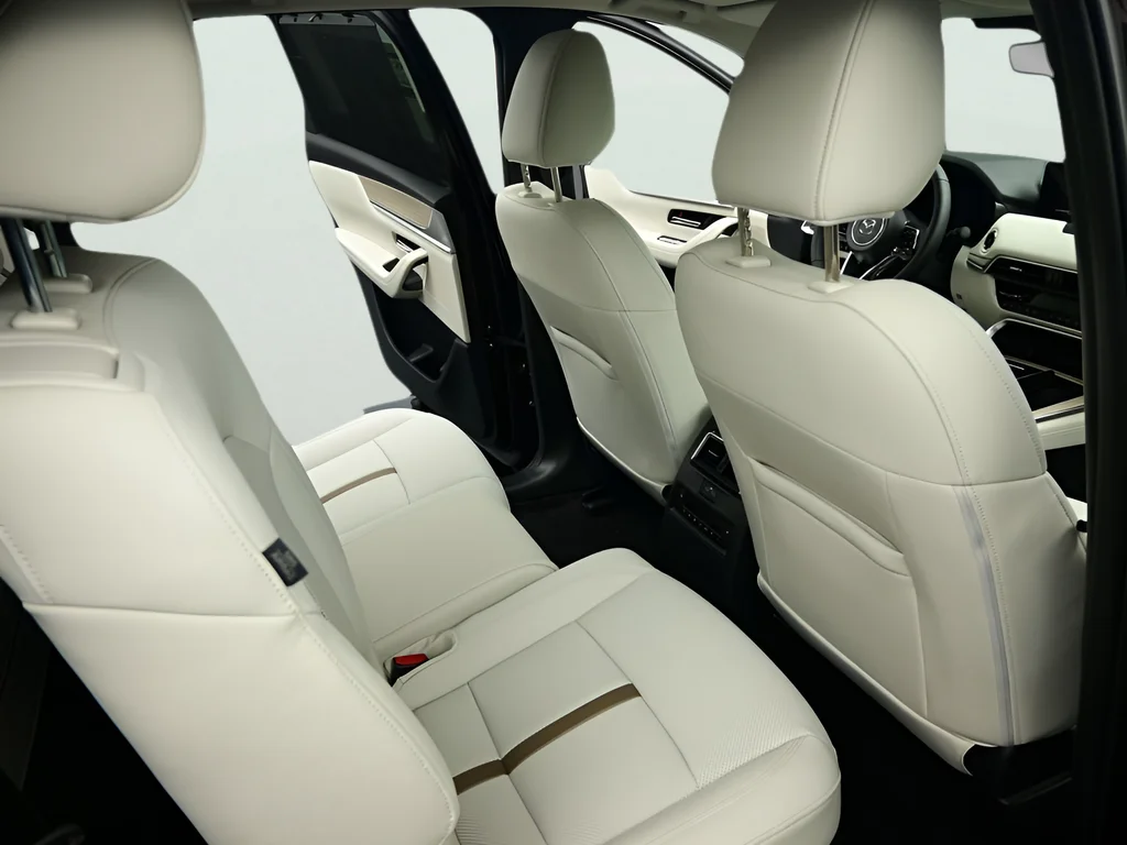 2026 Mazda CX-90 Premium Plus Package - Photo 15