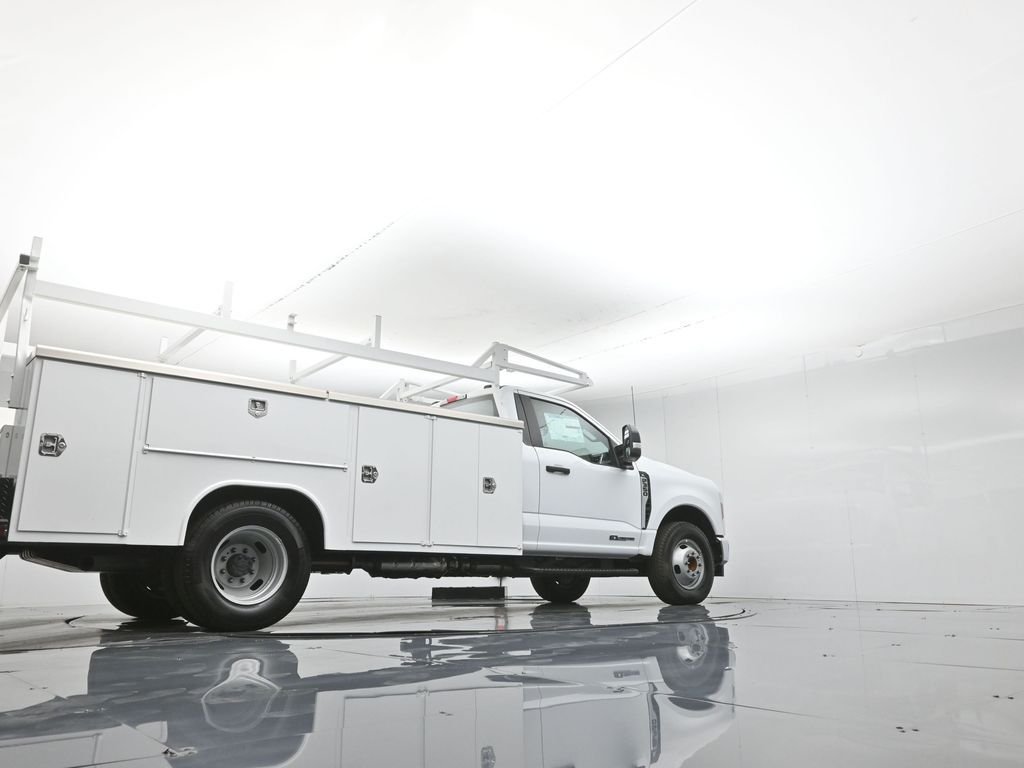New 2025 Oxford White Ford XL image 53