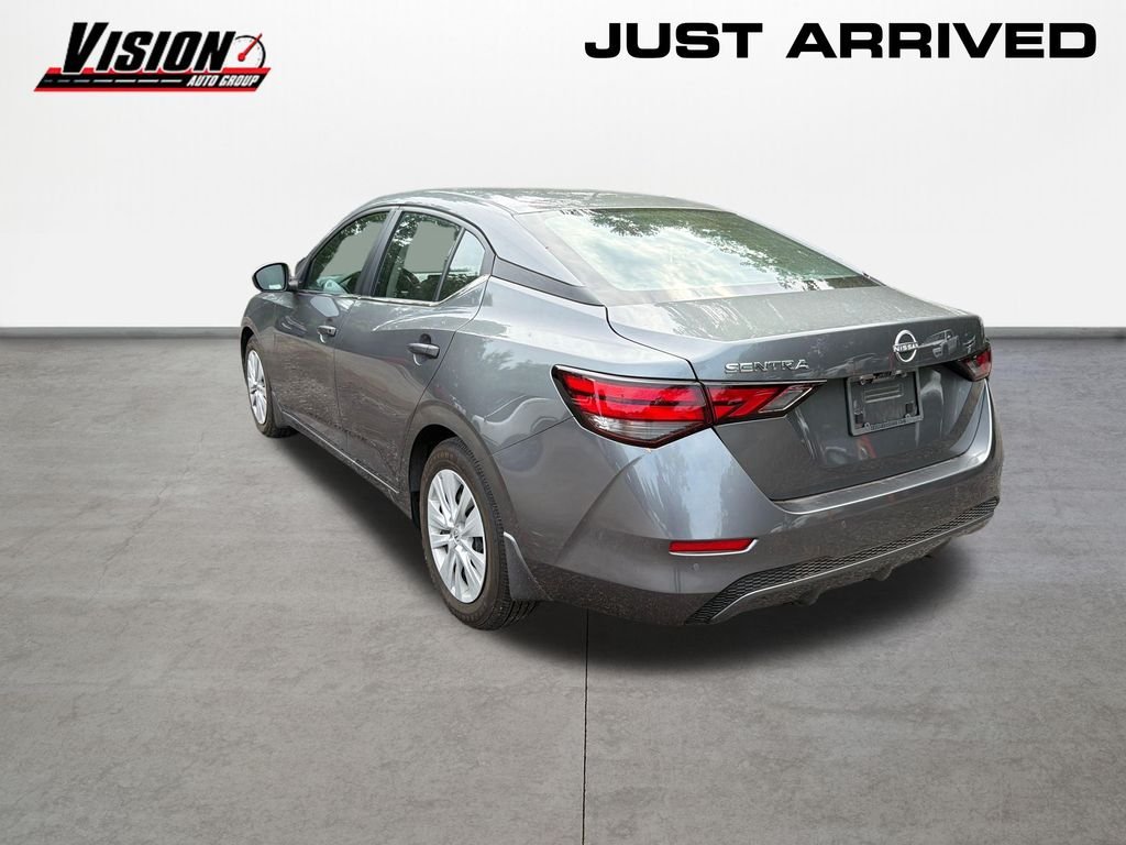 Used 2025 Gray Nissan S image 7