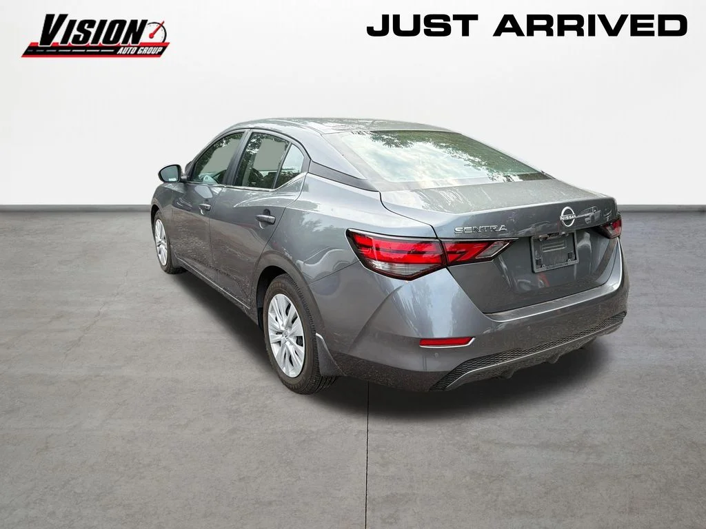 Used 2025 Gray Nissan S image 7