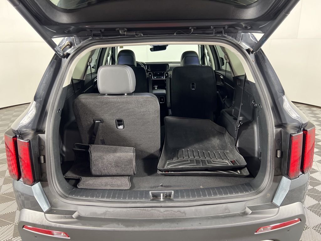 Used 2023 Gray Kia X-Line EX image 18