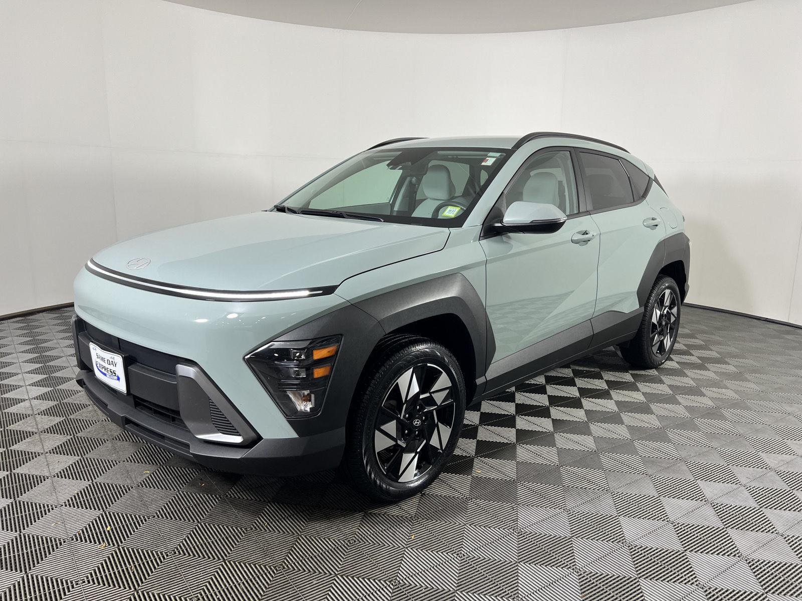 Used 2024 Mirage Green Hyundai SEL image 27