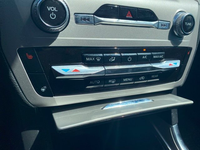Used 2023 Carbonized Gray Metallic Ford XLT image 25