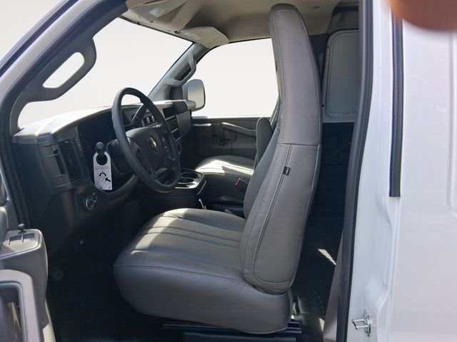 2025 Chevrolet Express Cargo Work Van - Photo 9