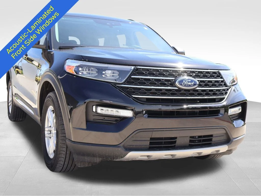 Certified Used 2023 Black Metallic Ford XLT image 7