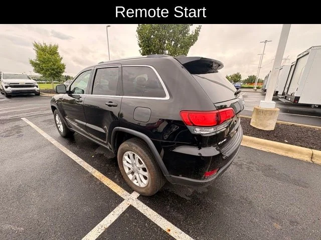Used 2021 Black Jeep Laredo E image 9