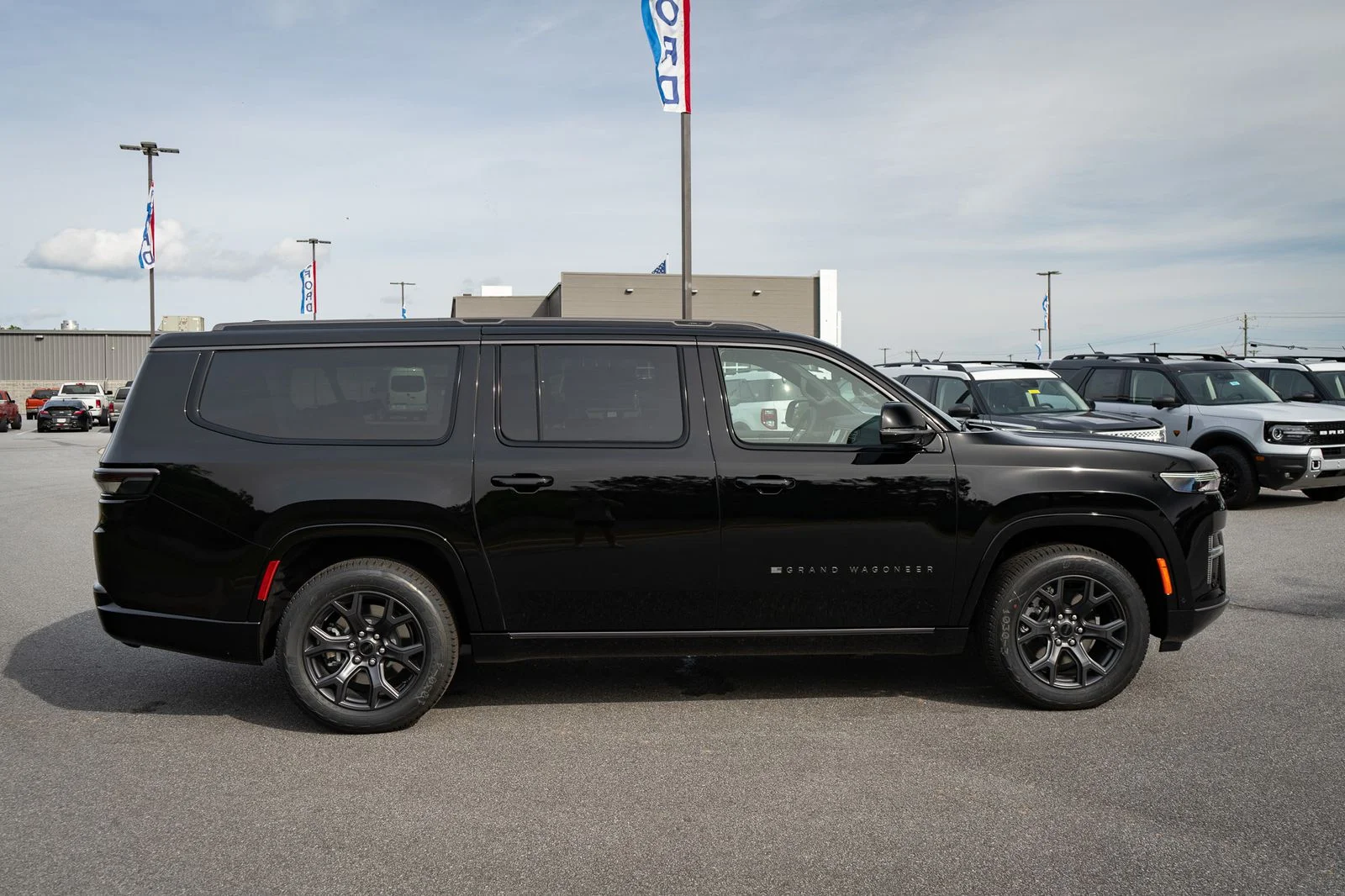 New 2026 Black Jeep Limited Altitude image 11