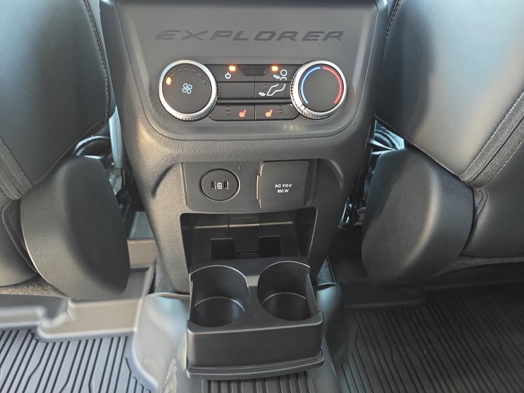 New 2026 Agate Black Metallic Ford Tremor® image 34