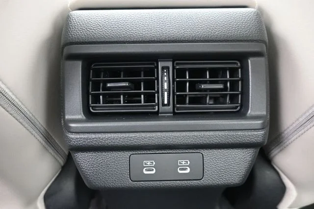 New 2026 Platinum White Pearl Honda Touring Hybrid image 24