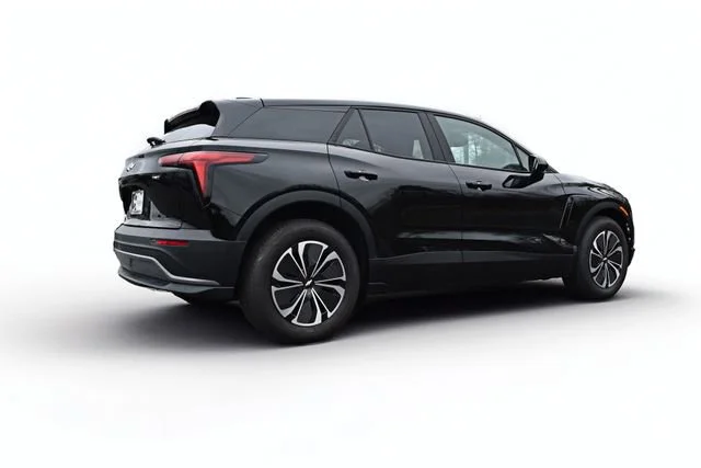 New 2025 Black Chevrolet LT image 4